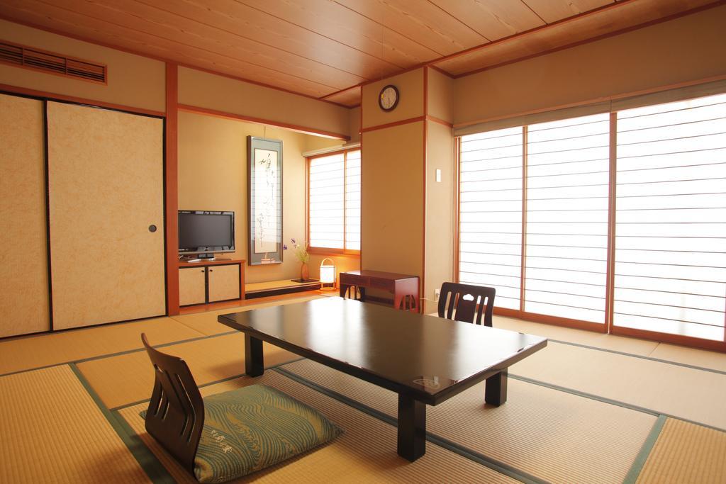 Kaike Kikunoya Hotel Yonago Værelse billede